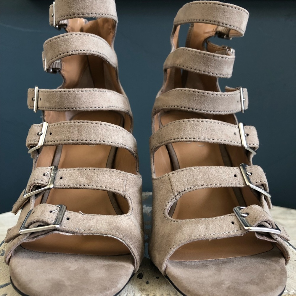 Franco Sarto Chrissy Caged Pump
